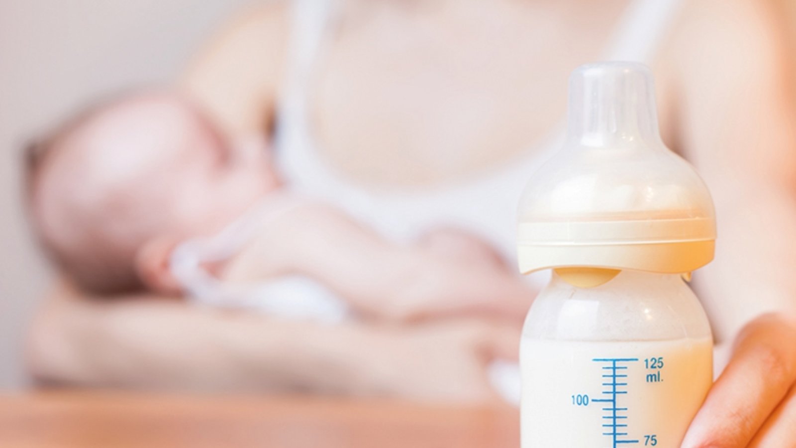 Dire SOCIÉTÉ — Le lait maternel devenu produit de luxe.jpg (187 Ko) 