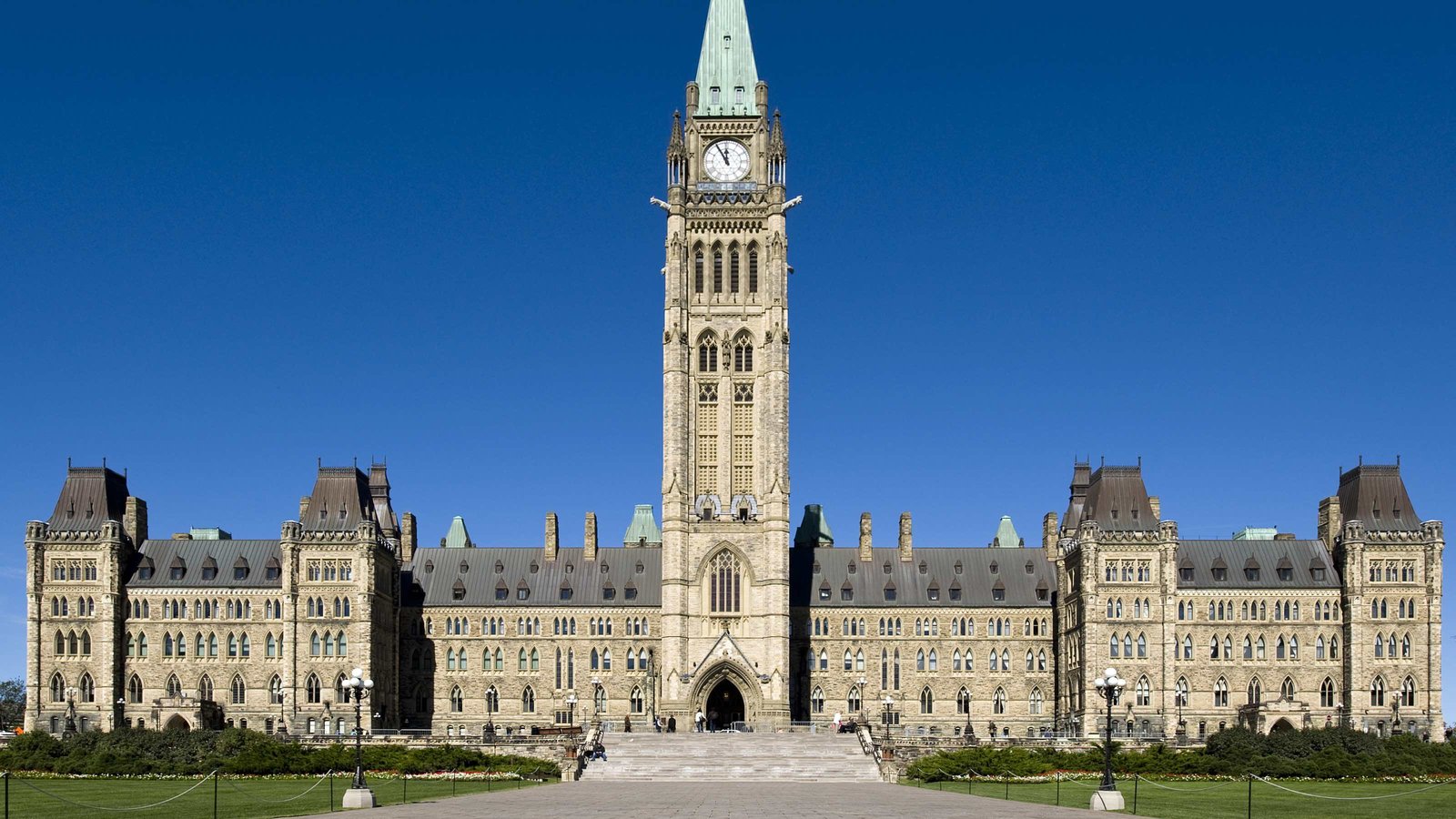 parlement-Ottawa-grand