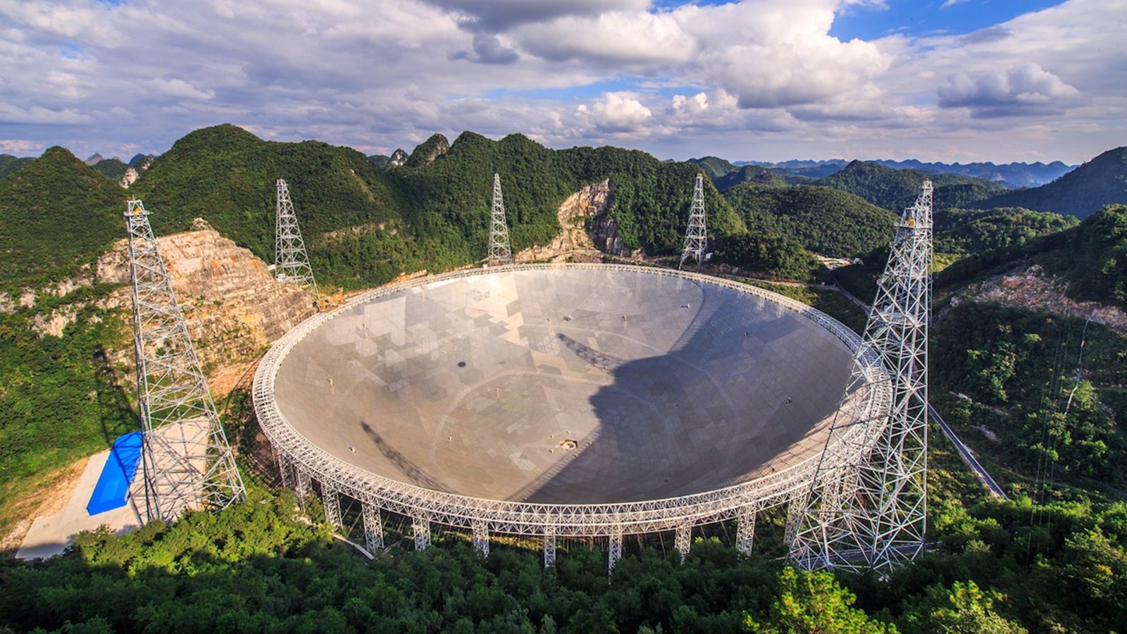 radioTelescope-Chine-FAST.jpg