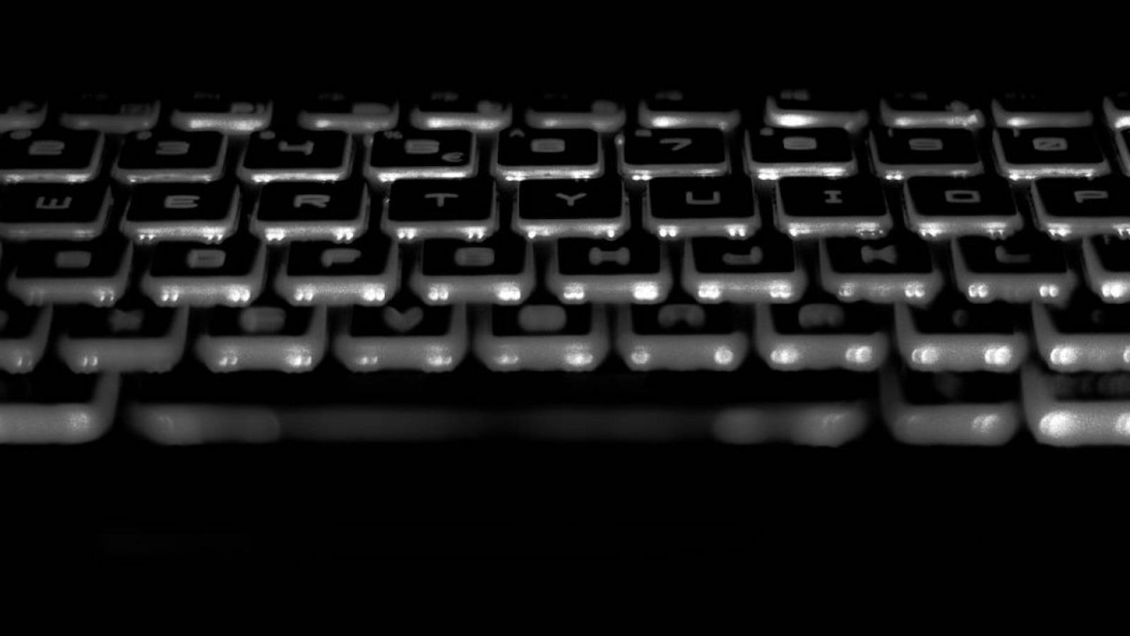 clavier-noir.jpg
