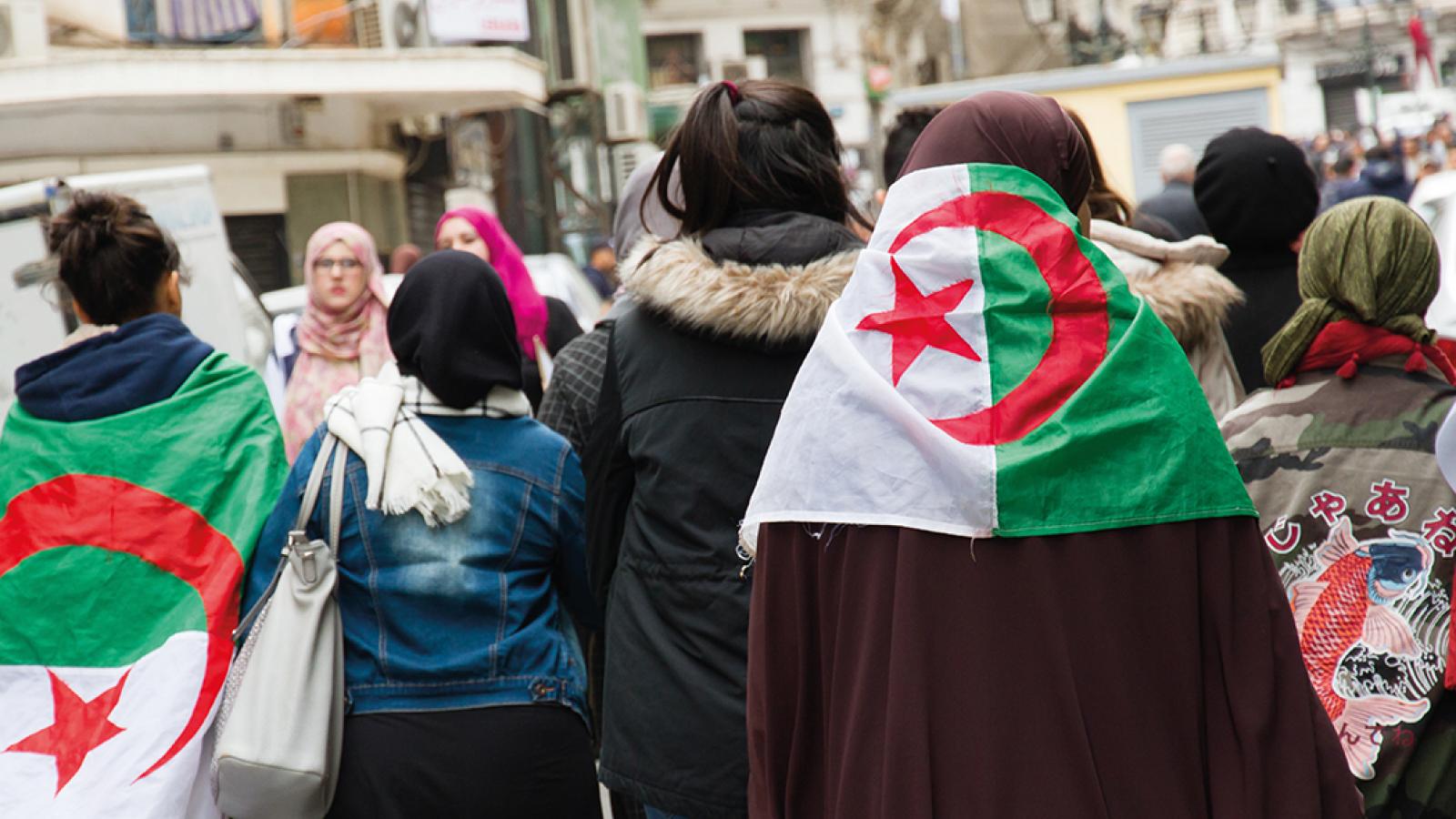 FEMMES_ALGERIENNES_1_800X600.jpg