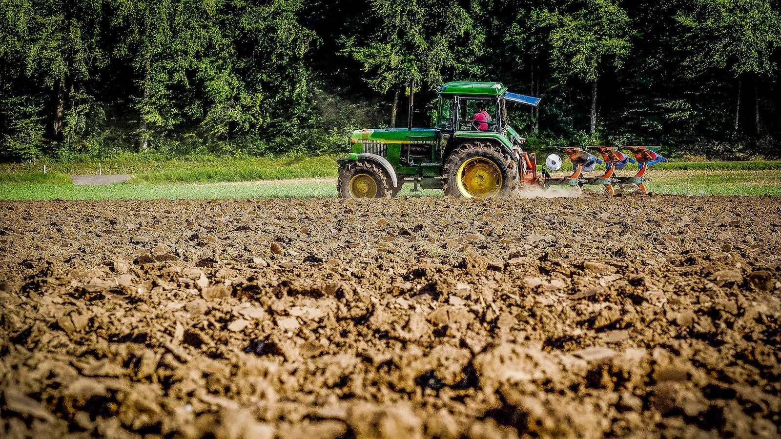 agriculture-tracteur.jpg