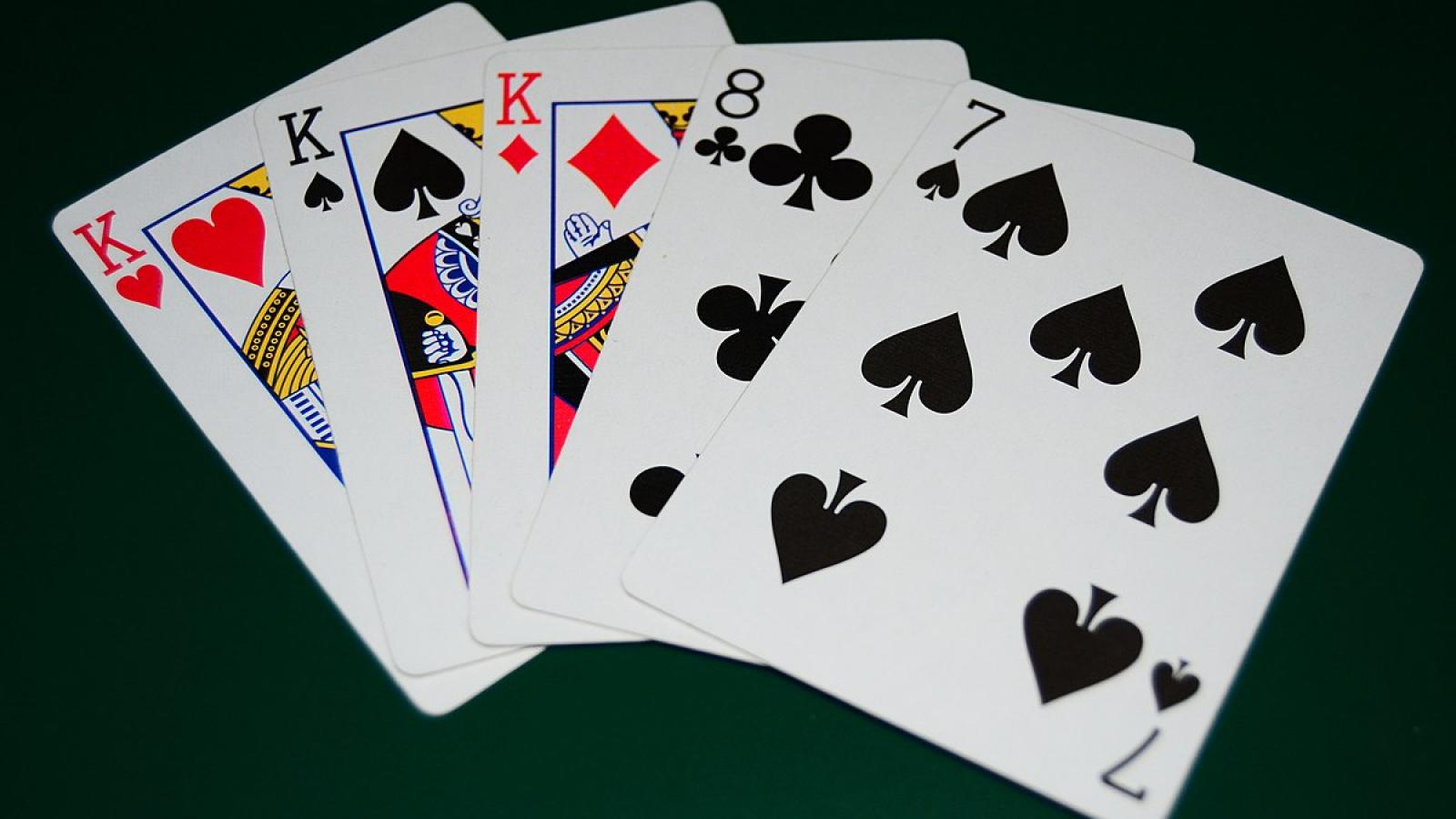 5 cartes d'un jeu