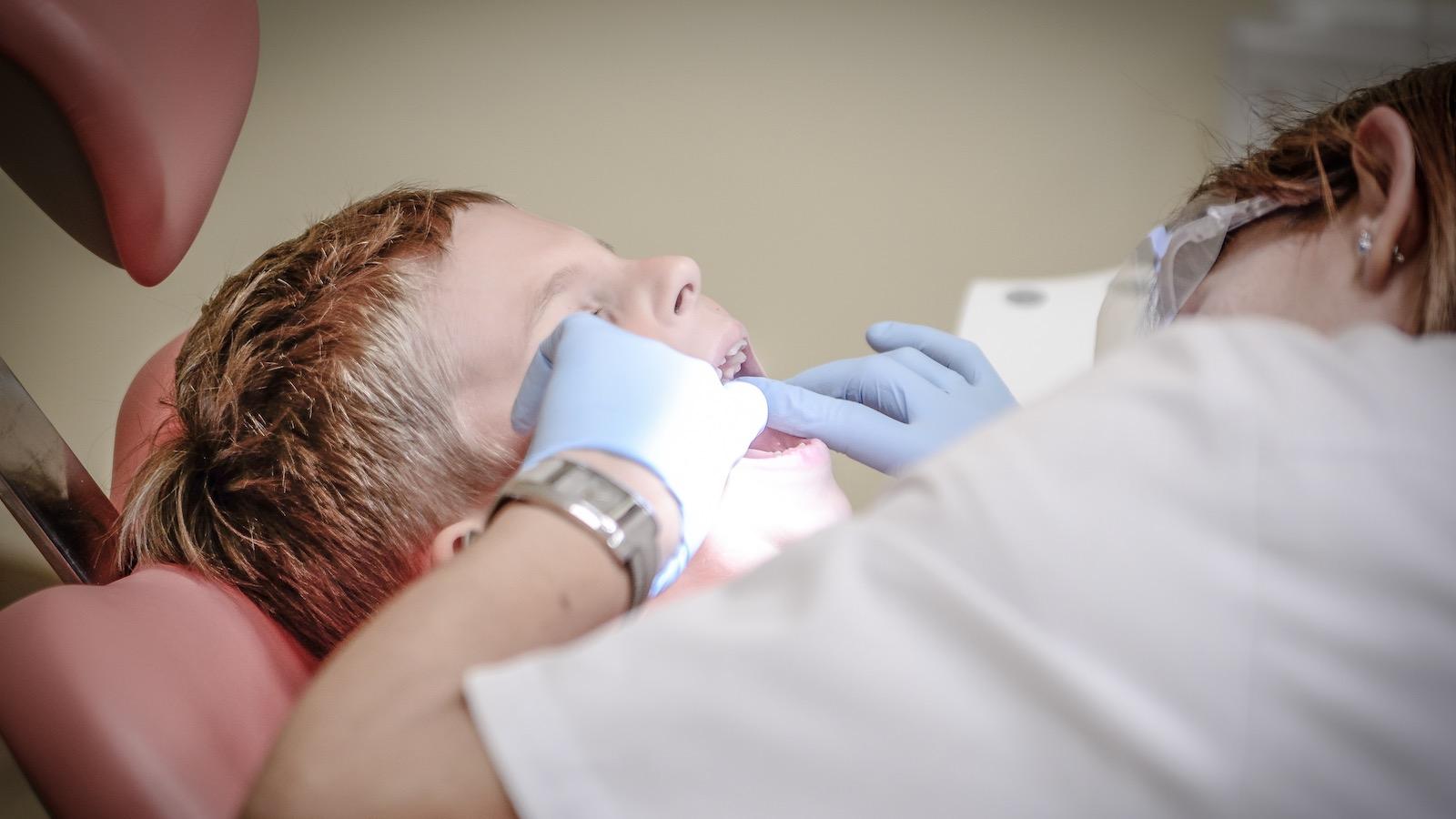 dentiste-enfant.jpg