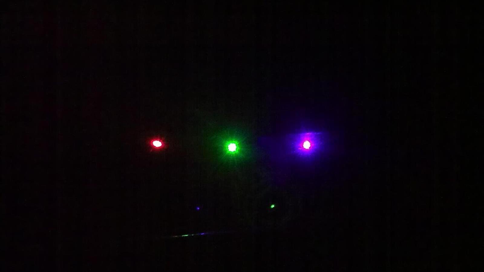 lasers-3.jpg