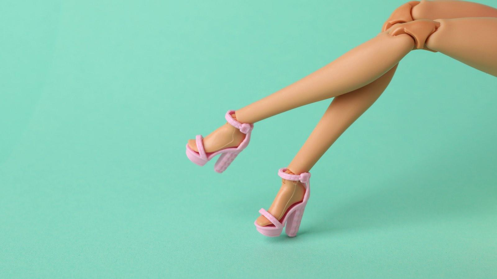 Barbie-pieds.jpg
