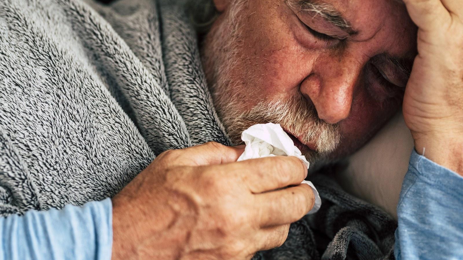 grippe-vieil-homme.jpg
