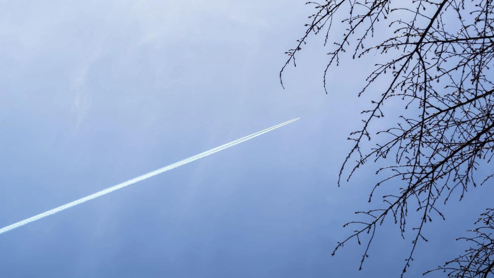 DDR-contrails-nuages.jpeg