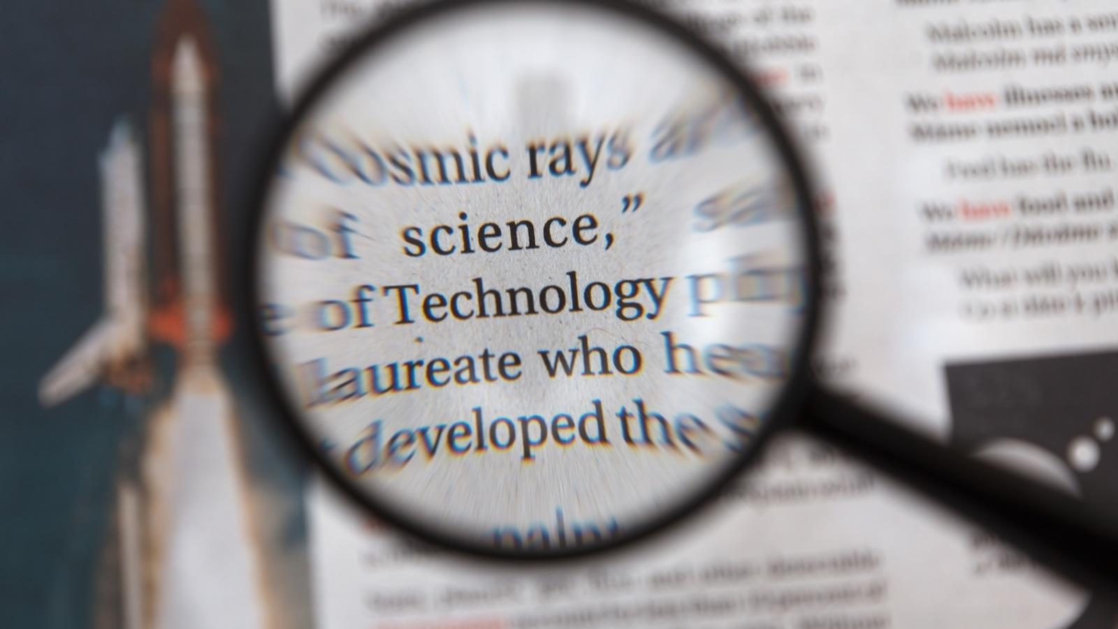 artilcle-science-loupe.jpeg