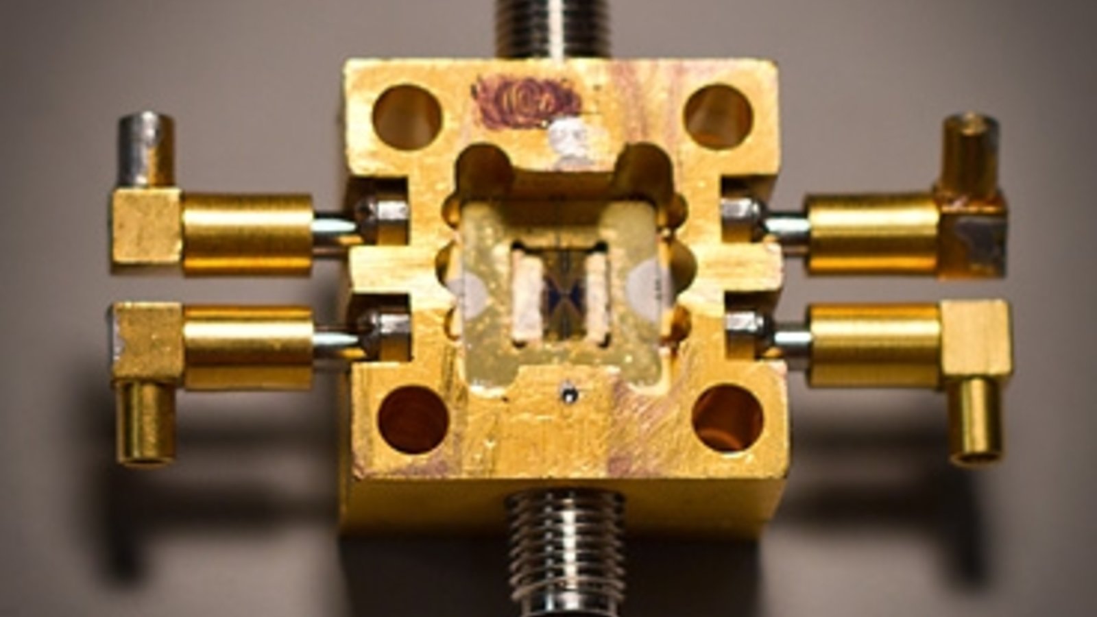 20110601155608-2.jpg