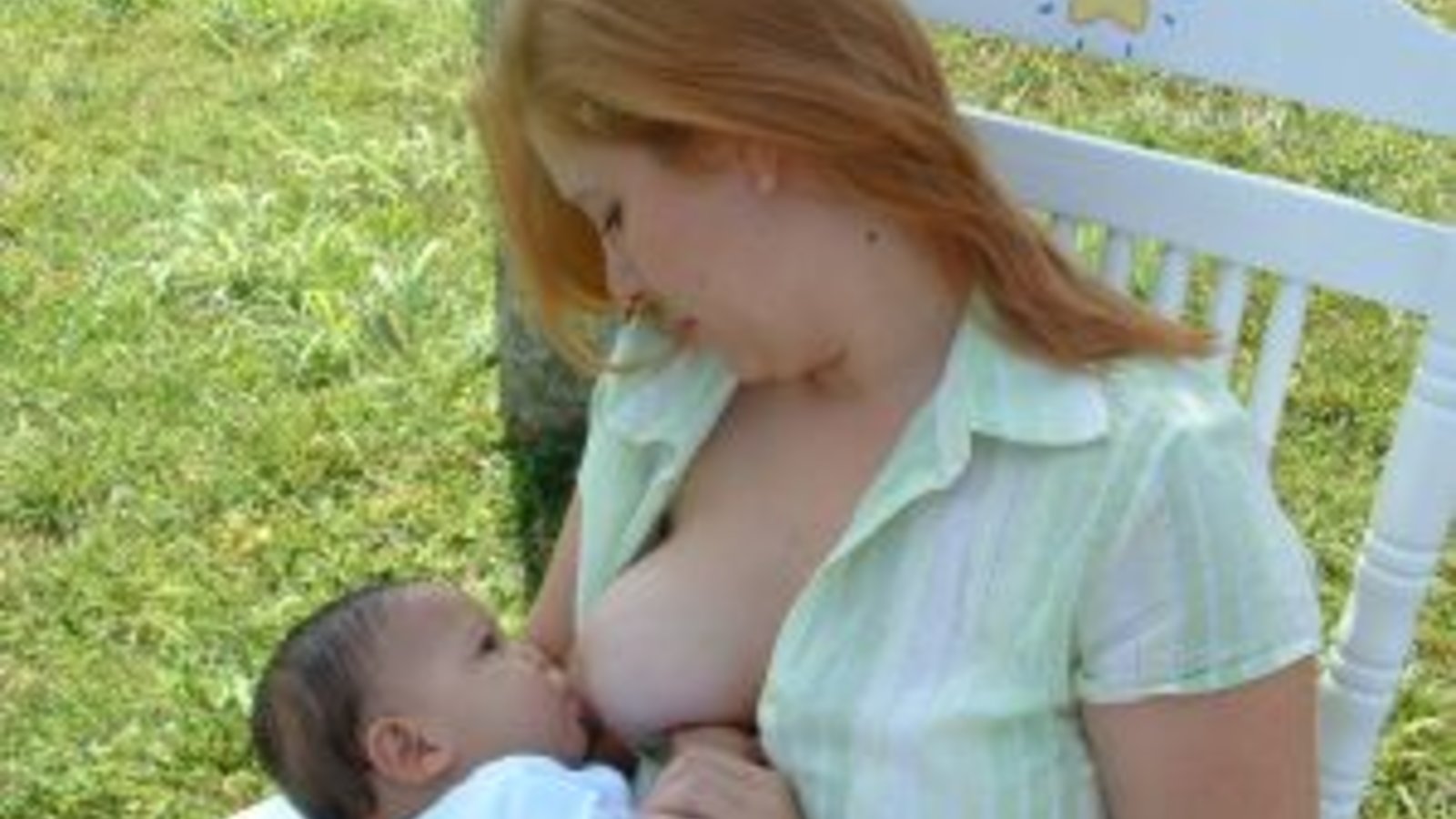 266170_breastfeeding.jpg