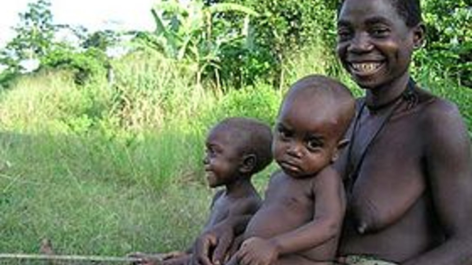 280px-dr_congo_pygmy_family.jpg