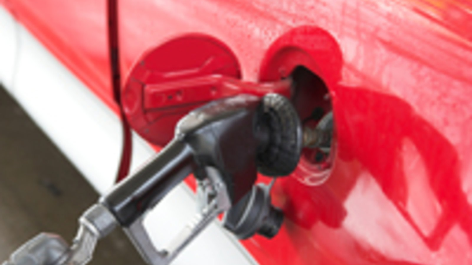 2dreamstimefree_1317830gasoline-copyright-lastdays1-dreamstime-com.jpg