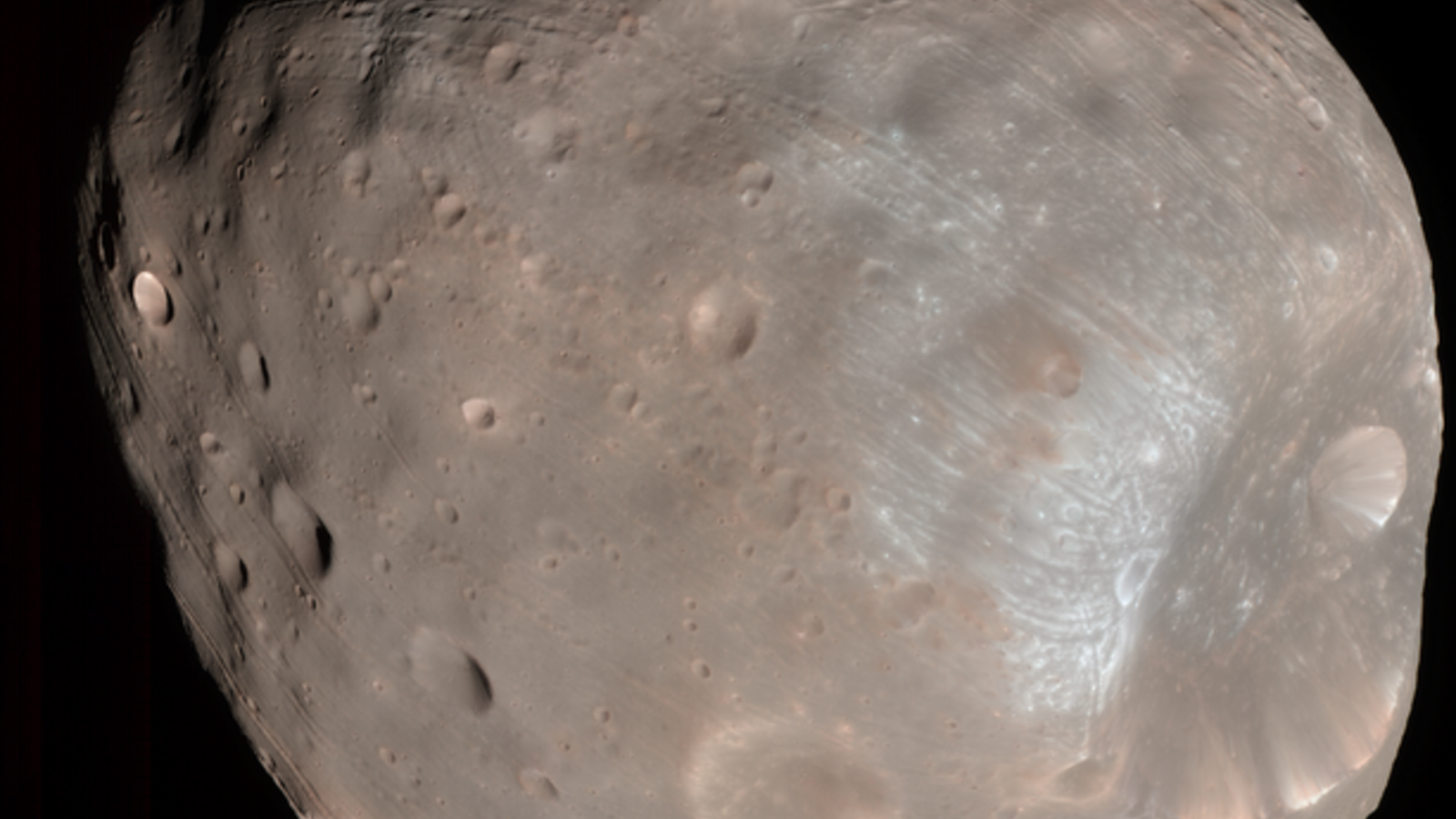613px-221831main_pia10368.png