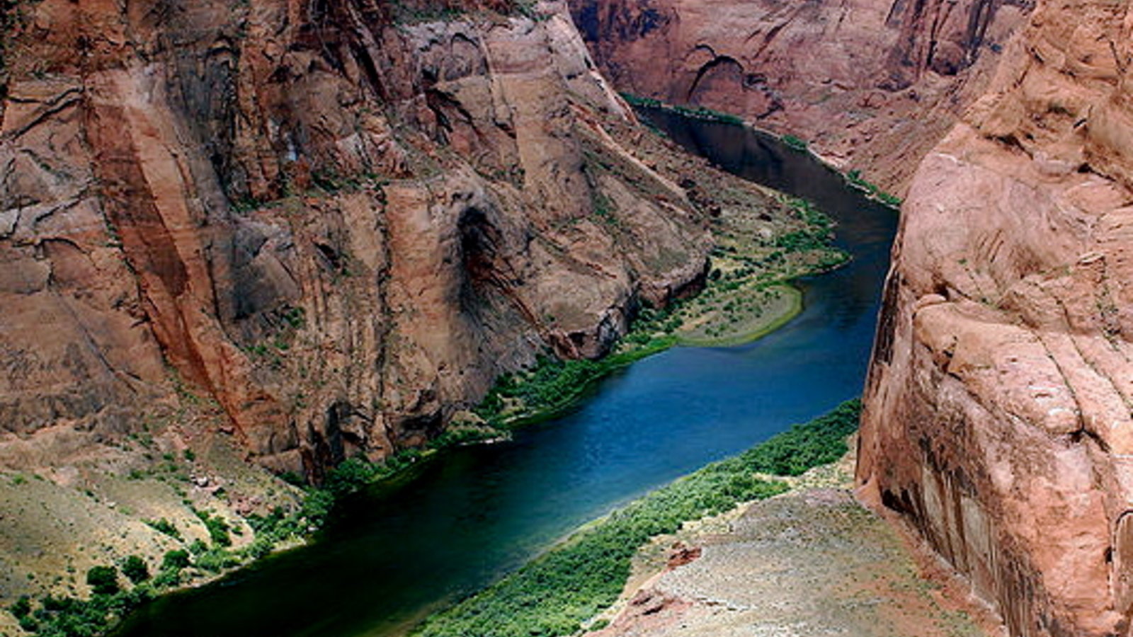 800px-Colorado_River_edit.jpg