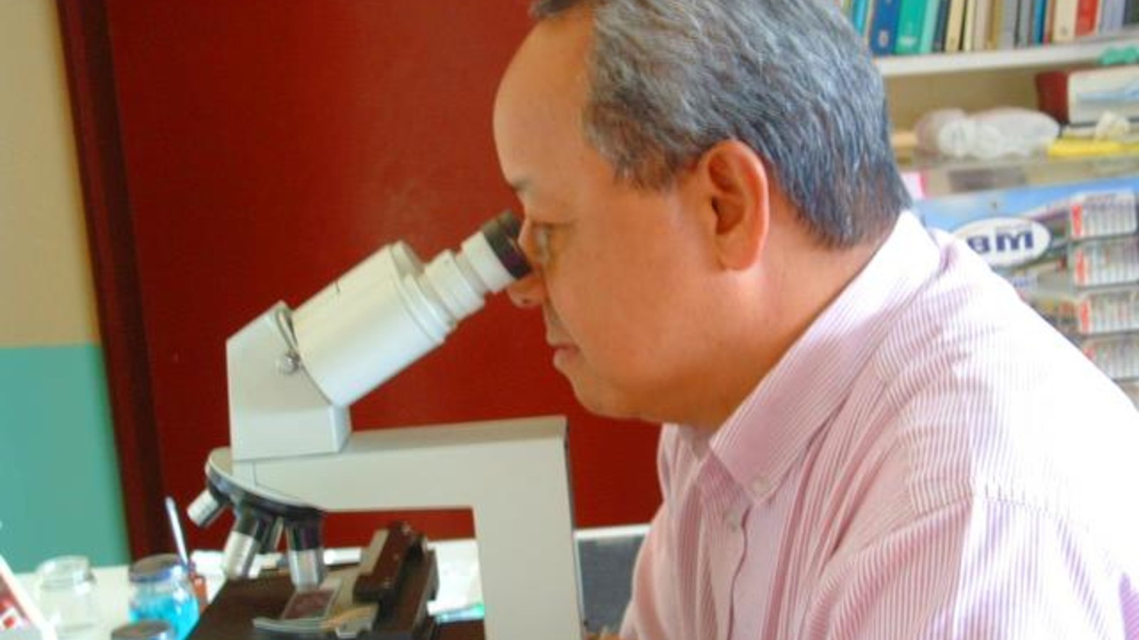 _MF_microbiologist.jpg