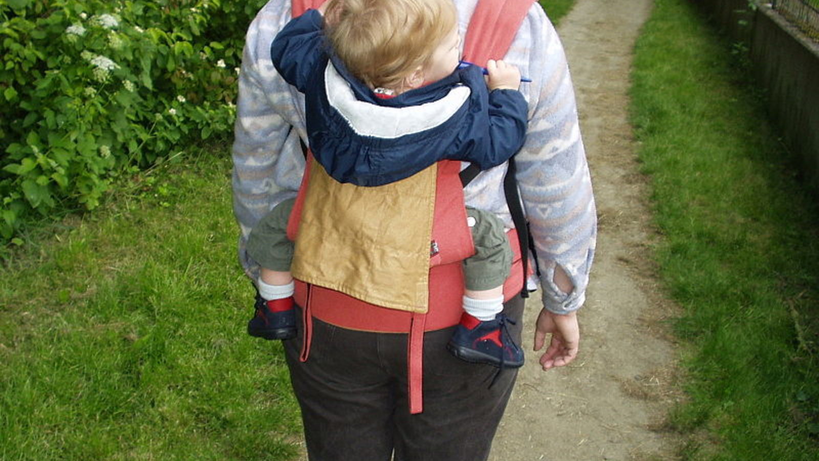 babycarrier.jpg