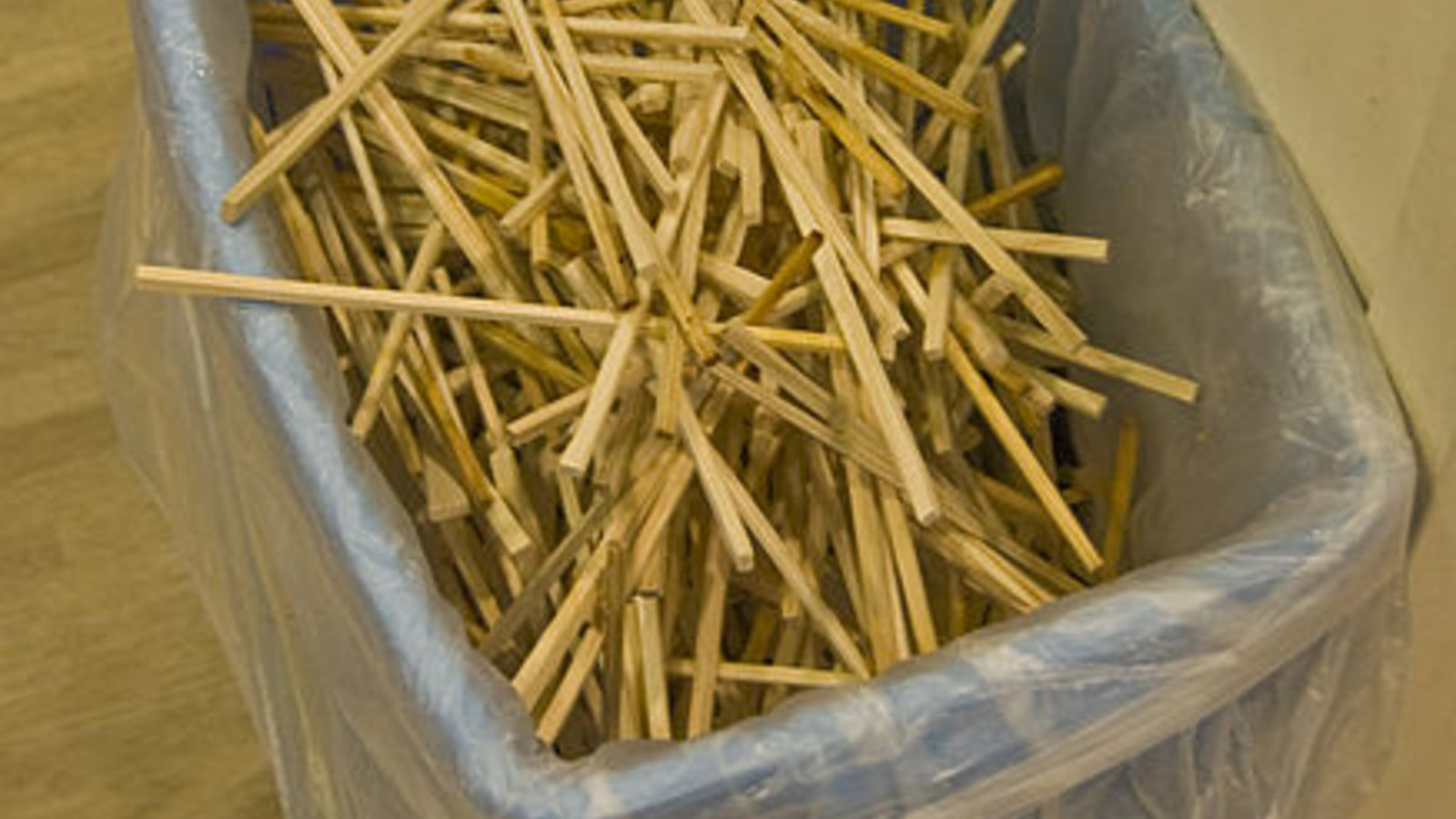 baguettes_bois_tischbeinahe_wc.jpg