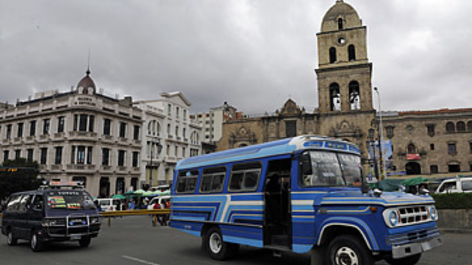 bus_bolivia.jpg