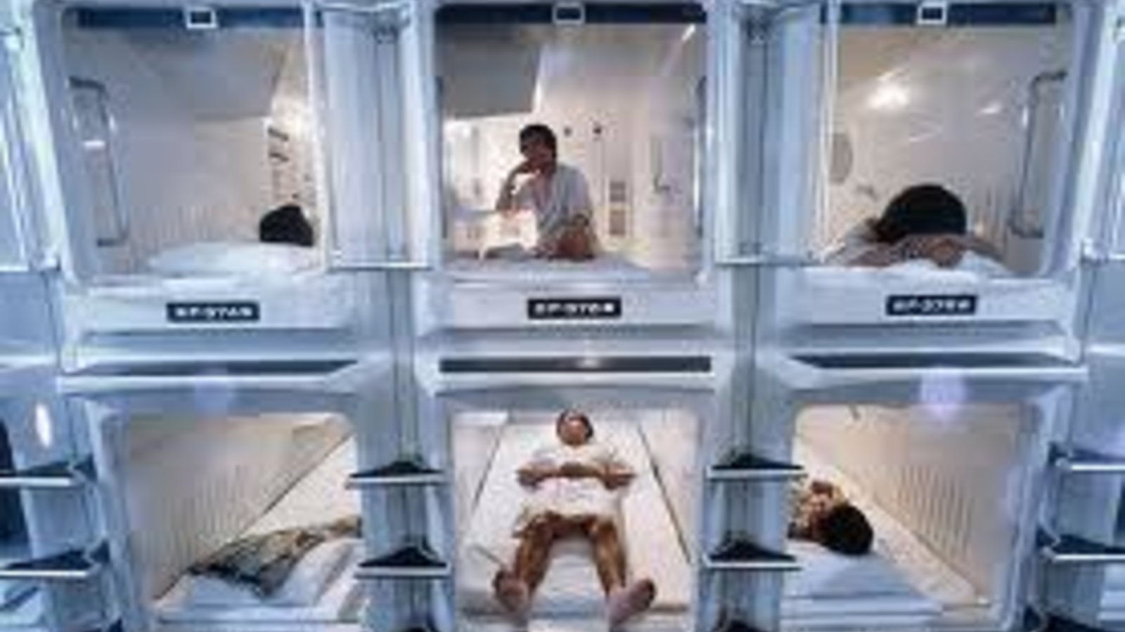 hotel_capsule.jpg