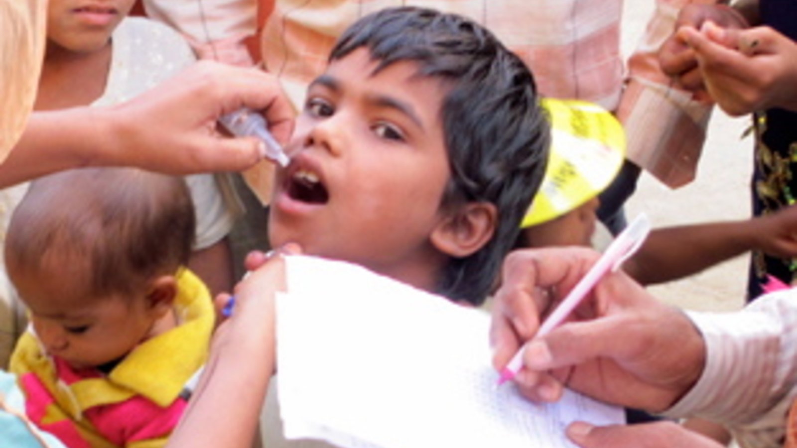 india_polio_review_2011_11182011_322.jpg