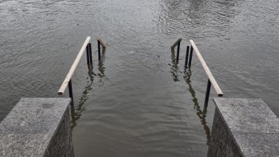 inondation-escalier-DP.jpg