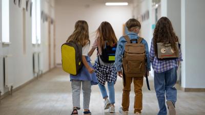 ecole-corridor.jpg