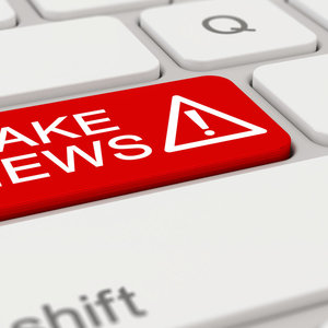 FakeNews-dreamstime