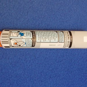 epipen.jpg (388.55 Ko)