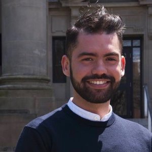 Dire Droit d’asile comment prouver son homosexualité Ahmed Hamila.jpg (103.34 Ko) 