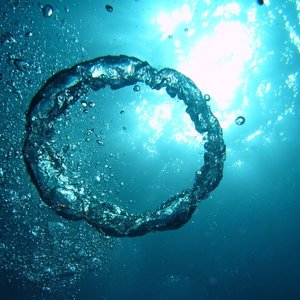 eau oxygene.jpg (342.02 Ko)