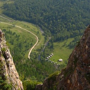 Denisova-valleeAnoui