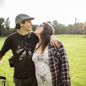 couple-1599046