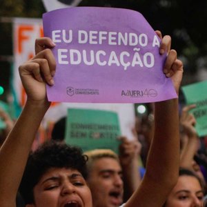etudiants-repression-manif