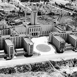 Pavillon_Roger_Gaudry1963.jpg