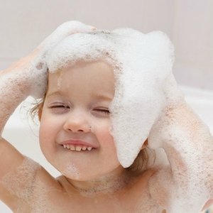 enfant-shampooing.jpg