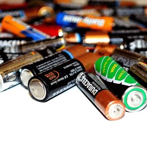 batteries-tablette.jpg