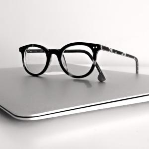 lunettes-ordinateur.jpg