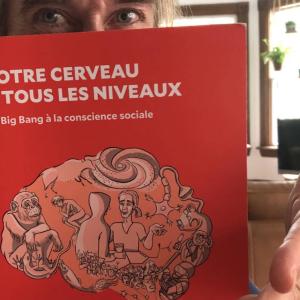 vrai livre couv très  rectangle horiz.jpg