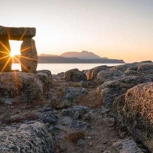 inuit-inukshuk.jpg