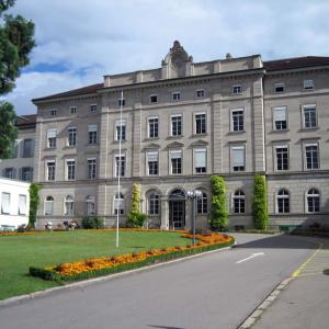 Clinique psychiatrique universitaire de Zurich.jpg