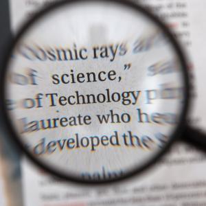 artilcle-science-loupe.jpeg
