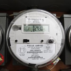 467103-selon-etude-telephone-cellulaire-metre.jpg