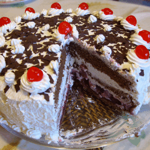800px-black_forest_gateau.gif