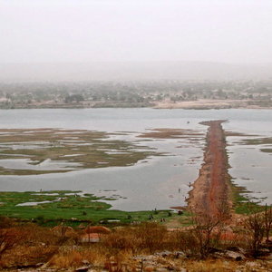800px-niger_river_at_koulikoro.jpg