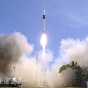 Falcon9-fusee.jpg