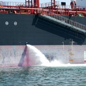 ballast-water_photo_omi.jpg