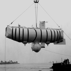 bathyscaphe_trieste.jpg