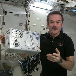 chris-hadfield-microflow.jpg