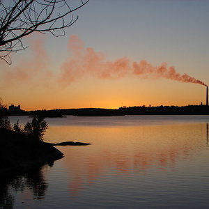 sudbury_ontario_lake_p199_wc.jpg